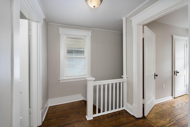 2789 Madison Ave, Covington, KY 41015 - corridor featuring wood finished floors, baseboards, and crown molding