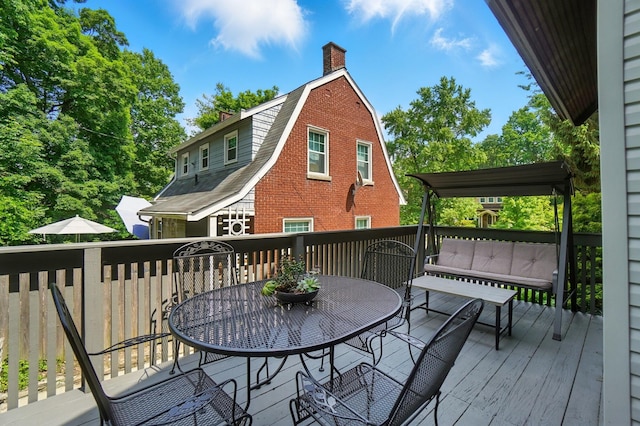 1126 Audubon Rd, Park Hills, KY 41011 - wooden terrace featuring outdoor dining area
