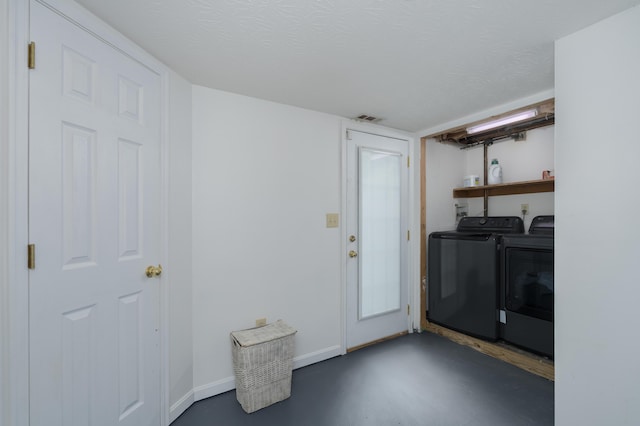 3350 Redbud Ct, Erlanger, KY 41018 - washroom with washing machine and clothes dryer, baseboards, and a textured ceiling
