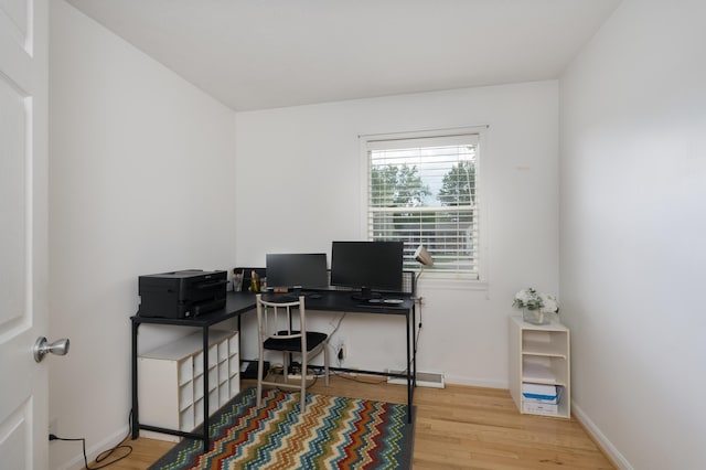 3350 Redbud Ct, Erlanger, KY 41018 - office space featuring wood finished floors and baseboards