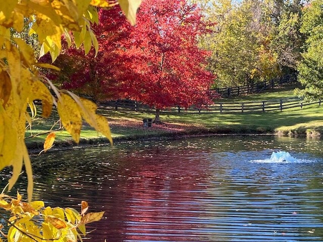 871 Bristow Rd, Independence, KY 41051 - surrounding community featuring a water view