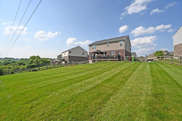 10113 Lapalco Ct, Union, KY 41091 - view of yard with a deck