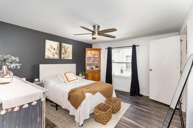 566 Sycamore St, Crescent Springs, KY 41017 - bedroom with wood finished floors, a ceiling fan, and baseboards