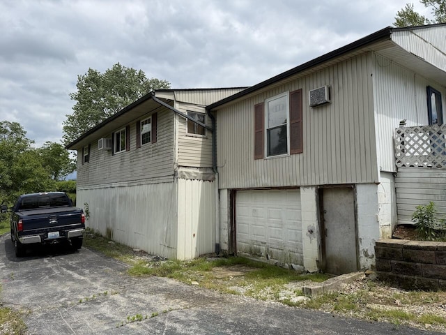 12544 Klein Rd, Morning View, KY 41063 - view of property exterior featuring an attached garage and driveway