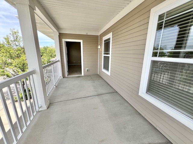 1859 Riverpointe Ct Unit 11, Dayton, KY 41074 - view of balcony