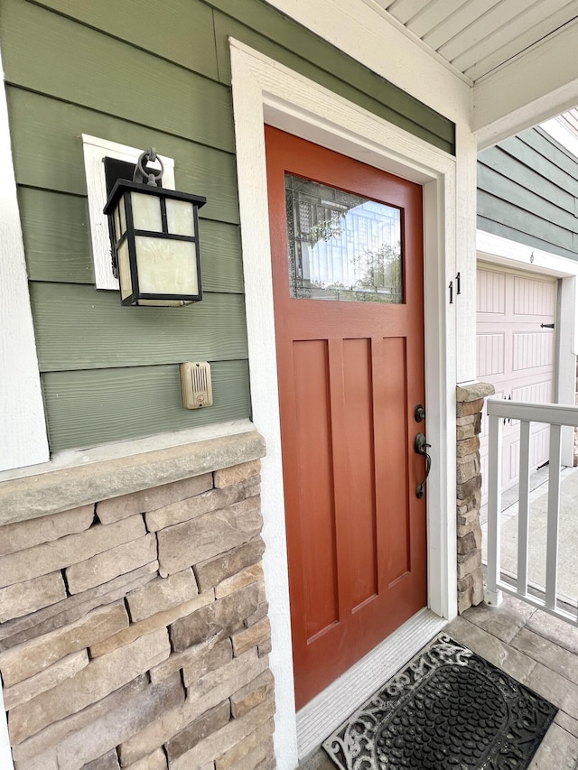1859 Riverpointe Ct Unit 11, Dayton, KY 41074 - property entrance featuring a porch