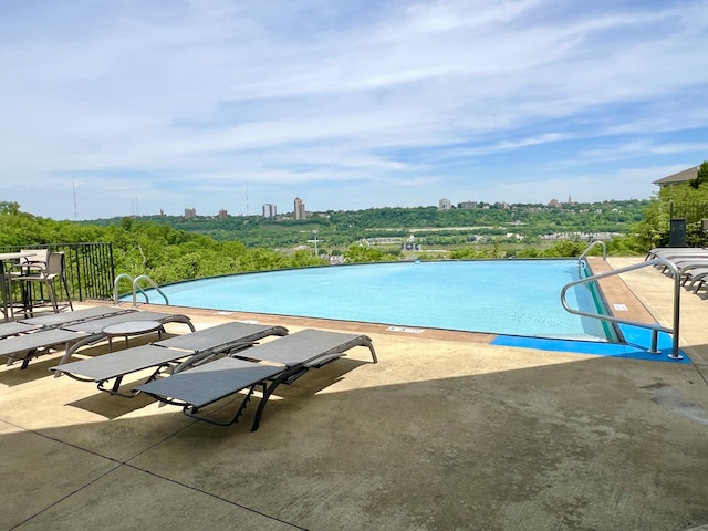 1859 Riverpointe Ct Unit 11, Dayton, KY 41074 - view of pool featuring a patio area and an infinity pool