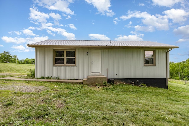 1750 Walnut Lick Rd, Verona, KY 41092 - view of front of home featuring a front lawn and metal roof