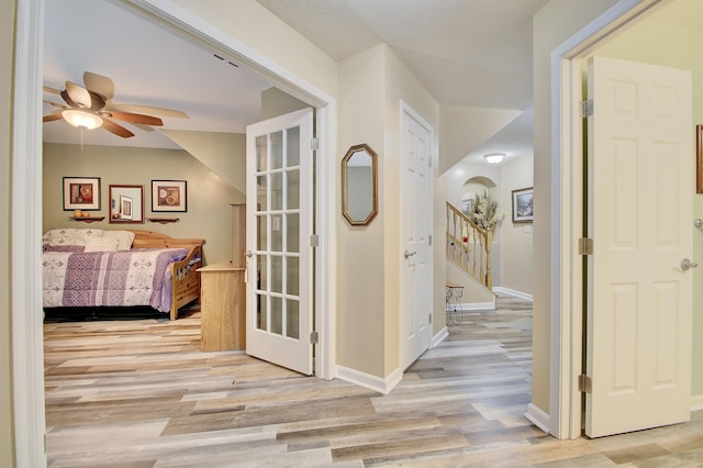 5913 Boulder Vw, Cold Spring, KY 41076 - hall featuring light wood-style floors, baseboards, and stairs