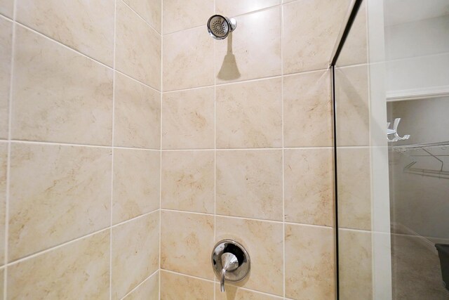 8492 Concerto Ct, Union, KY 41091 - bathroom view of a tile shower