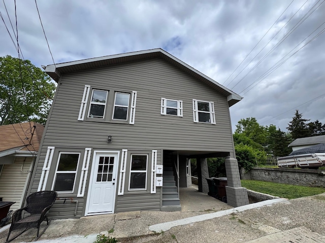 503 W 13th St, Newport, KY 41071 - view of front of property with a carport and a patio