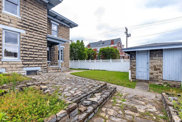 274 Ward Ave, Bellevue, KY 41073 - view of yard featuring a patio