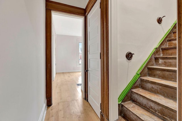 274 Ward Ave, Bellevue, KY 41073 - staircase with wood finished floors and baseboards