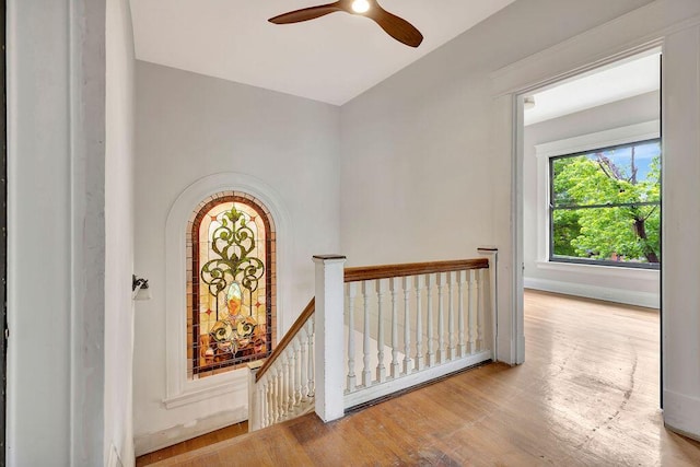 274 Ward Ave, Bellevue, KY 41073 - corridor featuring an upstairs landing and wood finished floors