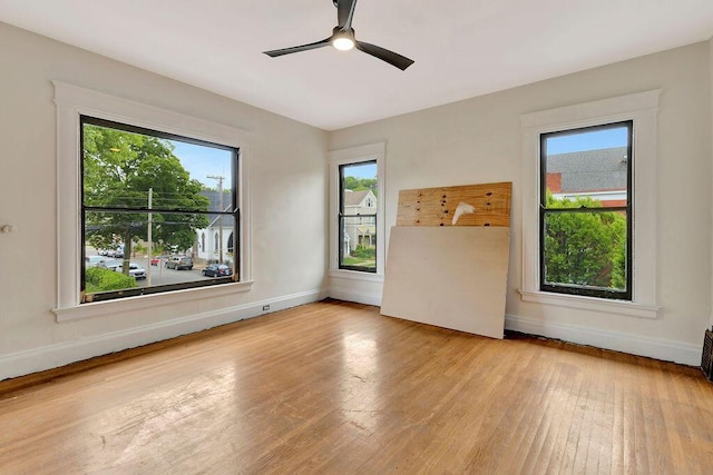 274 Ward Ave, Bellevue, KY 41073 - empty room featuring baseboards, wood finished floors, and a ceiling fan