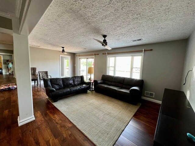 510 Jacob Dr, Williamstown, KY 41097 - living area featuring ceiling fan, wood finished floors, and baseboards