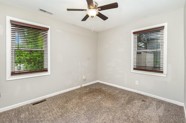2530 Avon Dr, Crescent Park, KY 41017 - unfurnished room featuring carpet floors, plenty of natural light, baseboards, and a ceiling fan