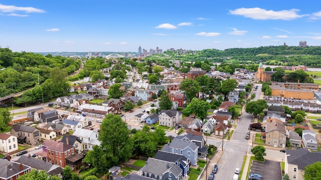 904 5th Ave, Dayton, KY 41074 - aerial perspective of suburban area