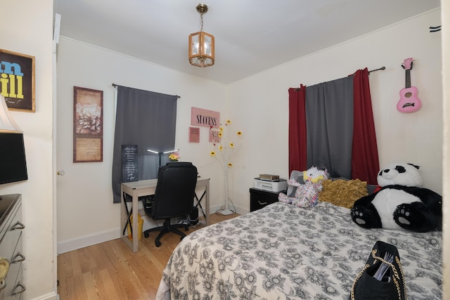 29 Locust St, Walton, KY 41094 - bedroom featuring light wood finished floors and baseboards