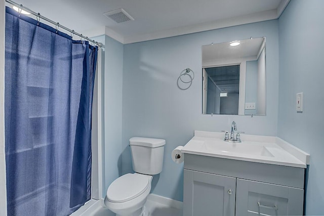2345 John James Ct, Hebron, KY 41048 - bathroom with vanity, toilet, a shower with shower curtain, and baseboards