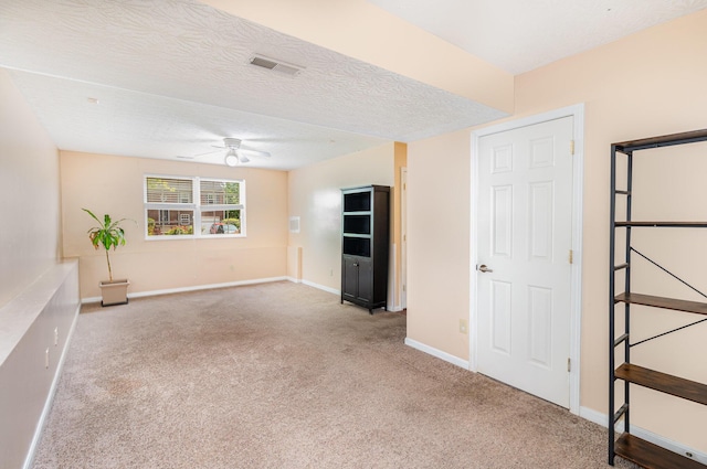 876 Virginiabradford Ct, Erlanger, KY 41018 - unfurnished living room featuring carpet floors, ceiling fan, and baseboards
