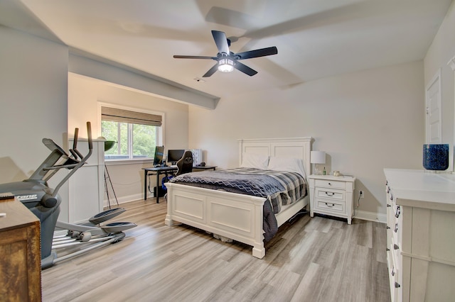 827 Iva Del Ct, Crescent Springs, KY 41017 - bedroom with light wood finished floors, baseboards, and ceiling fan