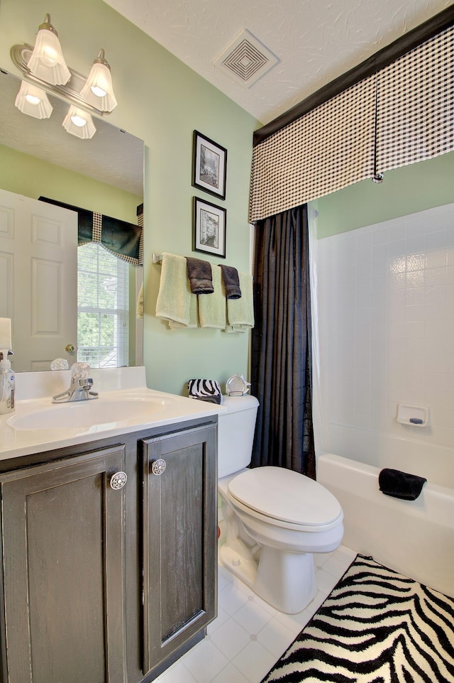 208 Misty Cove Way, Highland Heights, KY 41076 - full bath with vanity and shower / bath combo