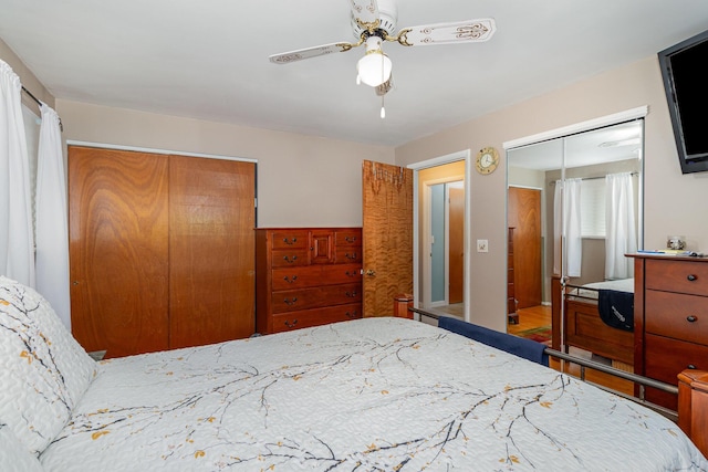 10 Juarez Cir, Covington, KY 41017 - bedroom with ceiling fan