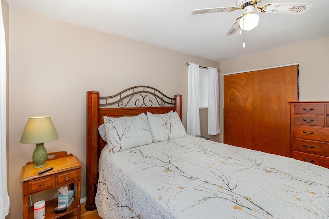 10 Juarez Cir, Covington, KY 41017 - bedroom featuring a closet and a ceiling fan
