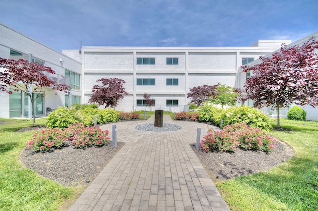 120 Main St Unit 205, Newport, KY 41071 - view of building exterior