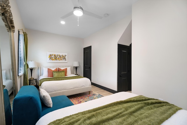 213 8th Ave, Dayton, KY 41074 - bedroom featuring wood finished floors, ceiling fan, and recessed lighting