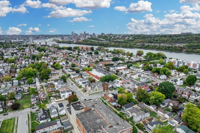 213 8th Ave, Dayton, KY 41074 - view of property location with a nearby body of water and nearby urban area