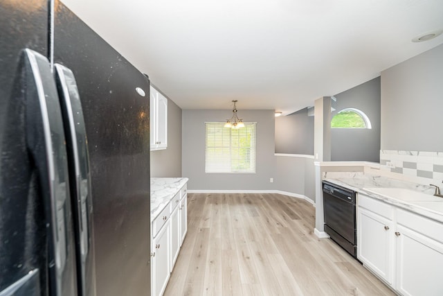 874 Borderlands Dr, Erlanger, KY 41018 - kitchen with black appliances, a sink, plenty of natural light, and light wood finished floors