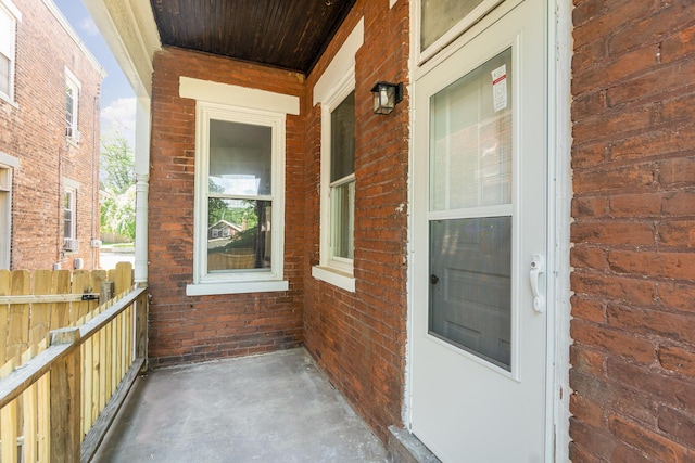 436 Elm St, Ludlow, KY 41016 - view of covered porch