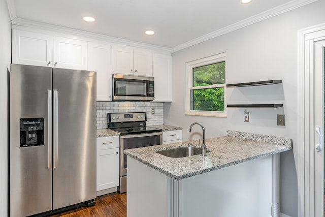2862 Cliffview Ct, Villa Hills, KY 41017 - kitchen with stainless steel appliances, a sink, open shelves, white cabinetry, and crown molding