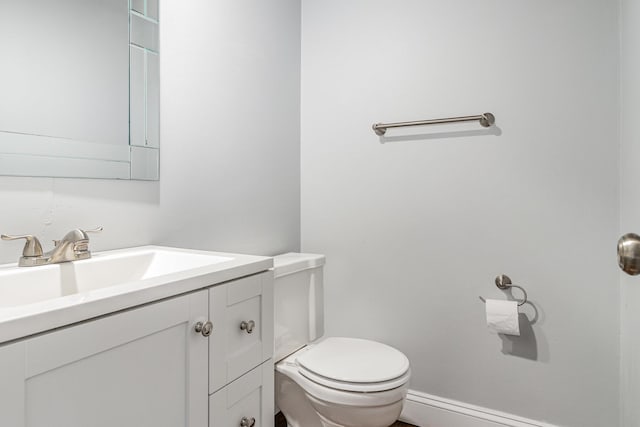 2862 Cliffview Ct, Villa Hills, KY 41017 - bathroom with vanity and toilet