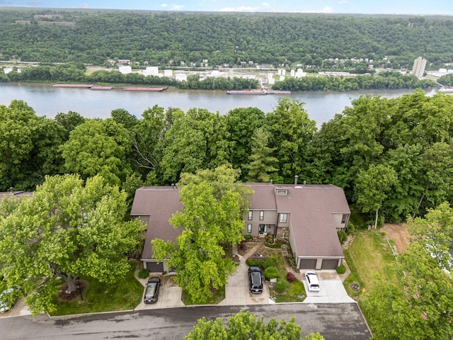 2862 Cliffview Ct, Villa Hills, KY 41017 - aerial view of a nearby body of water and a heavily wooded area