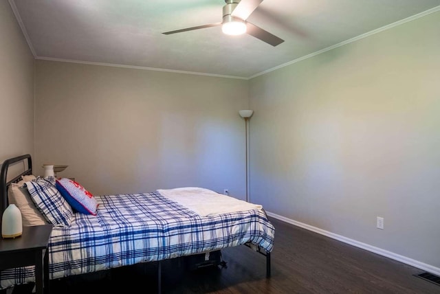 3416 Meadowlark Dr, Edgewood, KY 41018 - bedroom with wood finished floors, baseboards, ornamental molding, and a ceiling fan
