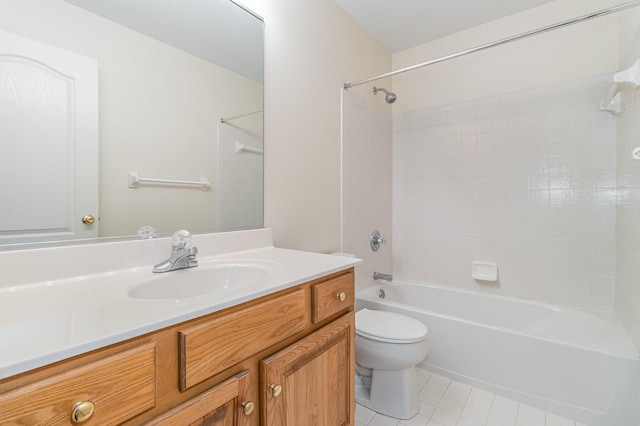 816 Winterberry Ct, Villa Hills, KY 41017 - bathroom with toilet, vanity,  shower combination, and tile patterned floors