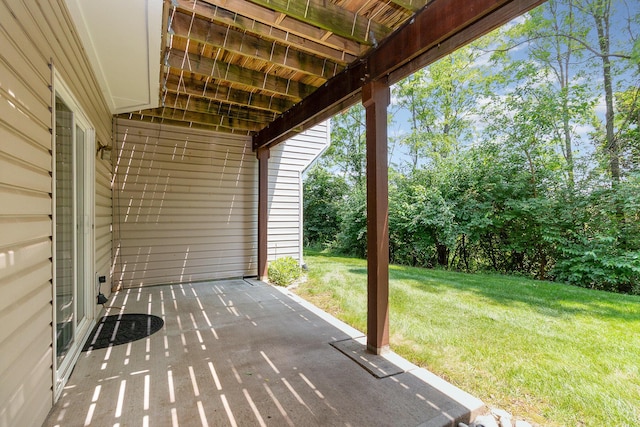 315 Shadow Ridge Dr, Highland Heights, KY 41076 - view of patio / terrace