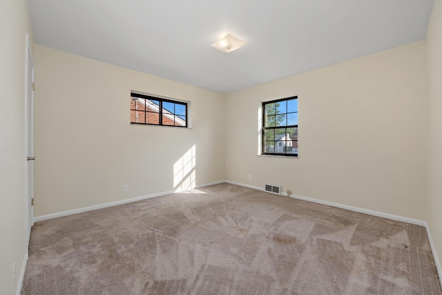 420 Locust St, Erlanger, KY 41018 - spare room featuring carpet floors and baseboards
