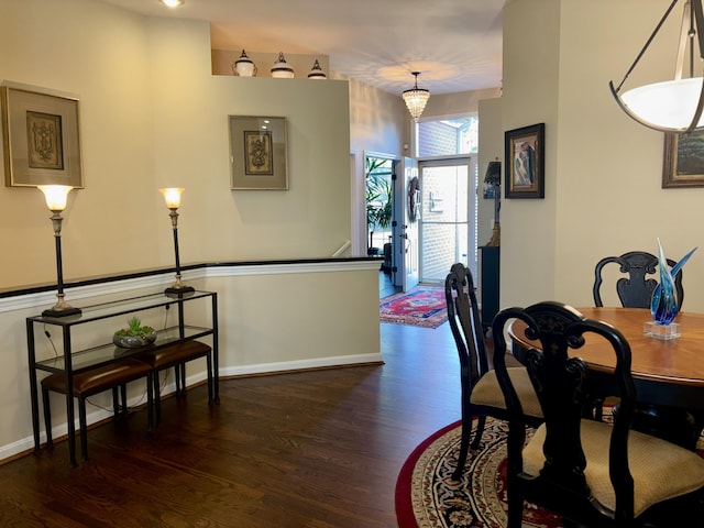 1940 Marktwain Way, Villa Hills, KY 41017 - dining space featuring dark wood-style floors and baseboards