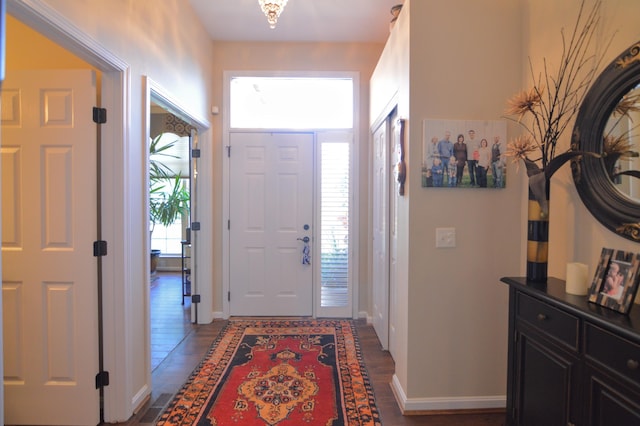 1940 Marktwain Way, Villa Hills, KY 41017 - entrance foyer with baseboards