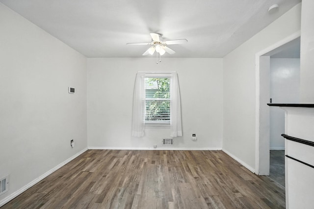 3314 Elizabeth St, Erlanger, KY 41018 - spare room featuring a ceiling fan and wood finished floors