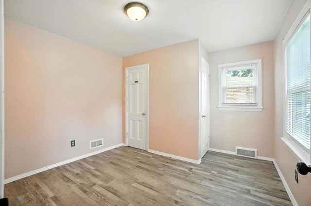 3314 Elizabeth St, Erlanger, KY 41018 - empty room with wood finished floors and baseboards
