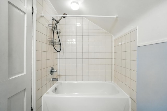 3314 Elizabeth St, Erlanger, KY 41018 - full bathroom featuring shower / bath combination