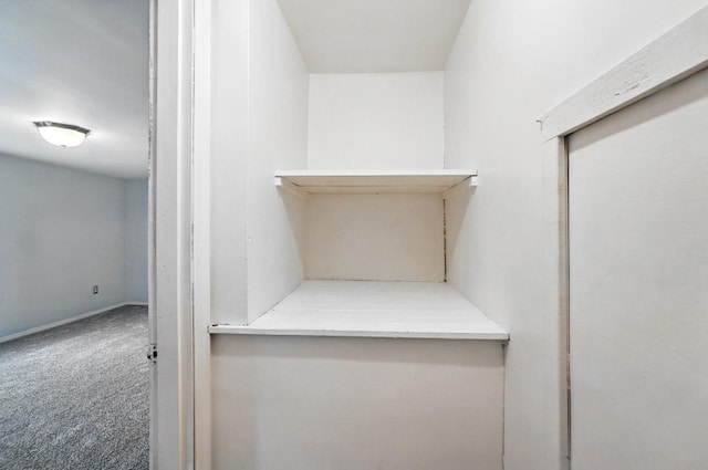 3314 Elizabeth St, Erlanger, KY 41018 - detailed view of carpet floors and baseboards