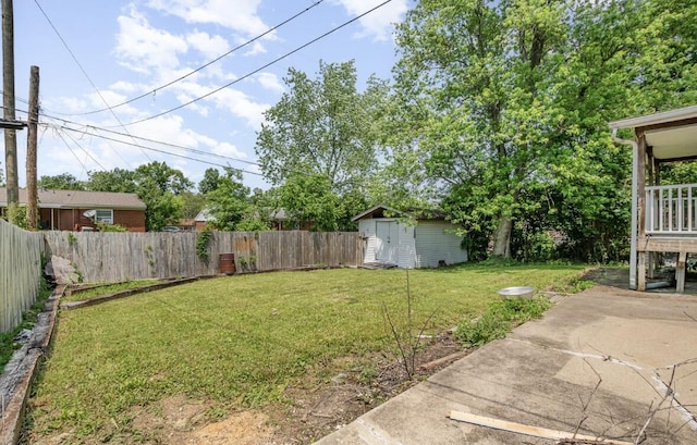 3776 Feather Ln, Elsmere, KY 41018 - view of yard featuring a patio