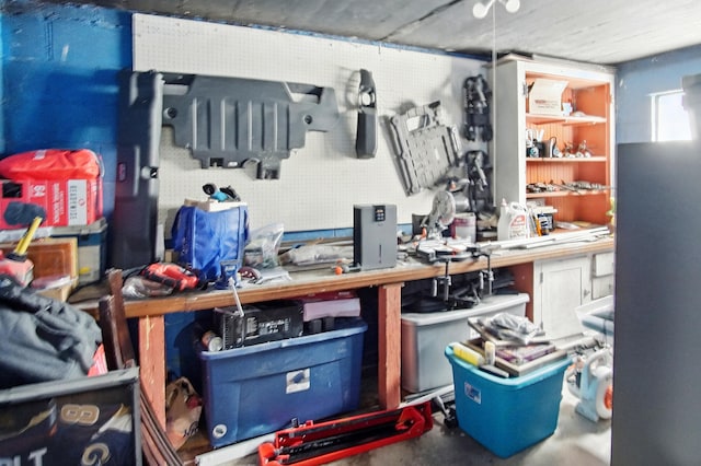 8347 Riley Rd, Alexandria, KY 41001 - view of storage area