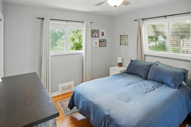 8347 Riley Rd, Alexandria, KY 41001 - bedroom featuring light wood-type flooring and a ceiling fan